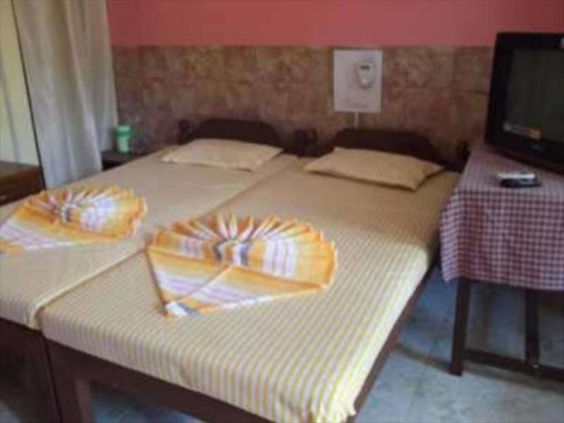 Ancora Beach Resort Baga Zewnętrze zdjęcie